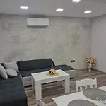 Petrovi Appartement