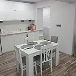 Petrovi *